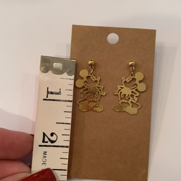 💐5/25 Disney Mickey Mouse gold tone earrings - Picture 4 of 6